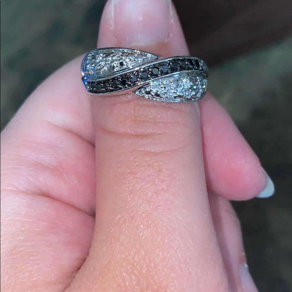 White gold rings and earrings